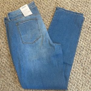 Women’s Sonoma Straight Leg Jeans Size 16W Long